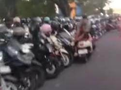 Parkiran Depan Pipo Makassar Picu Macet Saat Event gegara Warga Mau Praktis
