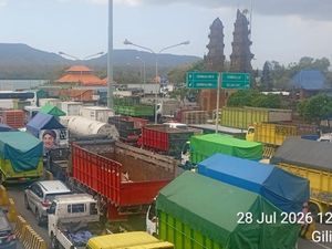 Pelabuhan Gilimanuk Dibuka Kembali Usai Ditutup 2,5 Jam gegara Cuaca Buruk