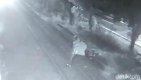 Viral Penjaga Palang di Pasuruan Gagalkan Aksi Pria Tabrakkan Diri ke KA