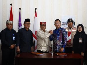 Banyuwangi resmikan Saka Anti Narkoba untuk generasi muda. Program ini bertujuan mencegah penyalahgunaan narkotika melalui edukasi dan kolaborasi masyarakat.