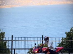 Bikin Haru! Toprak Nostalgia dengan Motor Yamaha Peninggalan Ayahnya