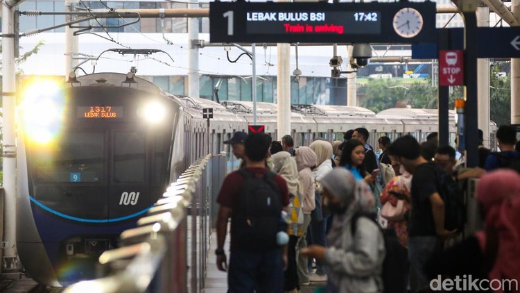 Transportasi Umum Jakarta Peringkat ke-15 Terbaik Sedunia