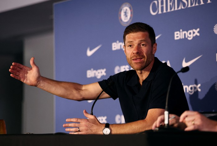 Soccer Football - Chelsea Press Conference - Stamford Bridge, London, Britain - July 13, 2026 Chelsea new manager Xabi Alonso during the press conference REUTERS/David Klein
