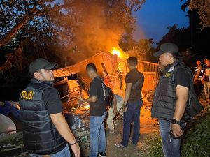 Polisi Diadang Saat Gerebek Barak Narkoba Tersembunyi di Semak Belukar Medan