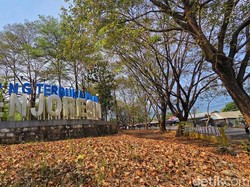 Ironi RTH Tenjoresmi: Pohon Rindang, Fasilitas Usang dan Lapuk
