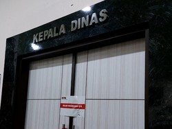 OTT di Pemalang, KPK Segel Kantor Kepala PUPR dan Rumah Kerabat Bupati Anom