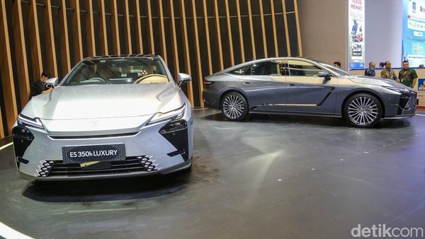 Lexus Boyong ES Terbaru ke Indonesia, Ada Pilihan Hybrid dan Listrik
