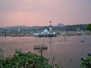 Cerita Warga soal Masjid di Kampung Hilang Bendungan Karian Tetap Utuh