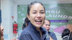 Nikita Mirzani Pakai Fasilitas Wartel Rutan Video Call Keluarga