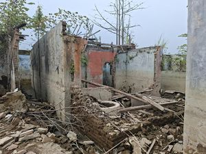 Penampakan Lebih Dekat Kampung Hilang di Lebak yang Muncul Saat Kemarau