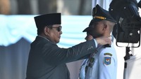 Presiden Prabowo Lantik 1.204 Pamong Praja Muda IPDN Angkatan XXXIII