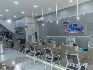 3 Tempat Service Handphone Terpercaya untuk iPhone hingga HP Lipat & Fold