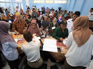 Ratusan Lansia di Kediri Terima BLT dari Dana Bagi Hasil Cukai Tembakau