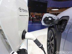 Kata Toyota soal Rencana Pemerintah Kasih Insentif Buat Mobil-motor Nasional