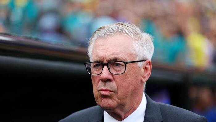 Carlo Ancelotti jelaskan alasan menolak tawaran melatih Timnas Italia.