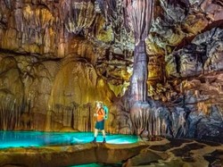 Ini Sebabnya di Vietnam Ada Tempat Dijuluki Kerajaan Gua