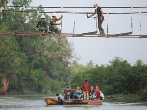 Jembatan Garuda Way Bungur Lampung Diyakini Bisa Dilintasi Awal Agustus