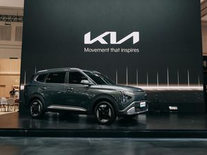 Kia Carens EV Debut di GIIAS 2026, Bakal Diproduksi Lokal