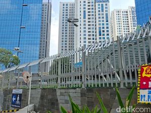 Mal Kota Kasablanka Juga Ikut Dipagari, Warganet Semakin Bertanya-tanya