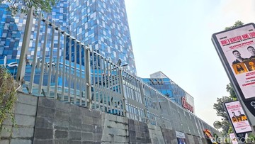 Pengusaha Ungkap Penyebab Mal Kini Pasang Pagar Tinggi