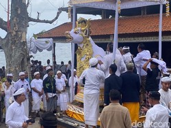 Palebon Perdana di Krematorium Ujung Mantri Wujudkan Wasiat Sulinggih