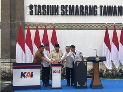 Prabowo Resmikan Pemugaran Cagar Budaya Stasiun Semarang Tawang