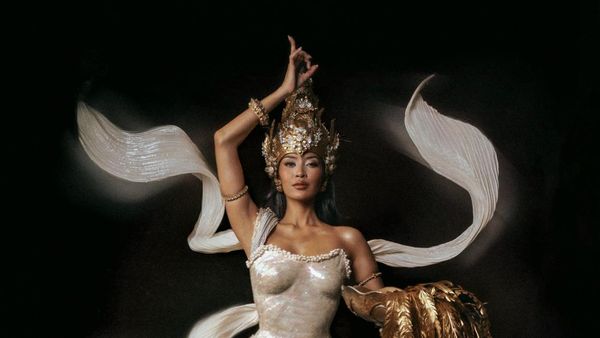 Memukau! Potret Agnes Rahajeng Jadi Dewi Sri di Miss Supranational 2026