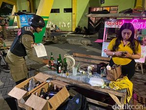 Razia Warkop Jual Miras di Sidoarjo, 3 Penjual Diamankan