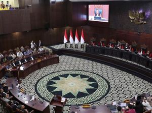MK Minta MBG Dipisahkan dari Anggaran Pendidikan, Pemohon: Utamakan Kesejahteraan Guru