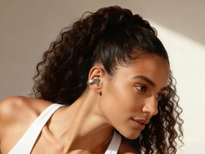 Soundcore AeroClip Rilis di RI, Earbuds Open-Ear Hi-Res Terjangkau