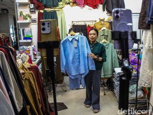 Tren Live Shopping Menguat di Pasar Tanah Abang Jelang Kebijakan Pajak