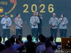 AKP Siti Persembahkan Hoegeng Awards ke Keluarga: Nak, Maaf Mama Jarang Pulang