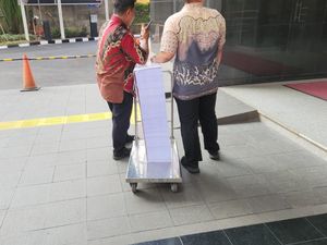 Eks Menag Yaqut Segera Disidang, Berkas Perkaranya Setebal Ini