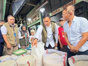 BULOG Perkuat Edukasi ke Masyarakat soal Standar Mutu Beras