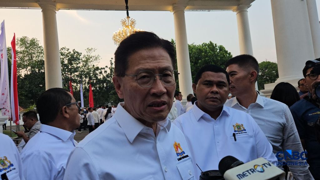 Chief Executive Officer (CEO) Lippo Group James Riady saat ditemui di Istana Merdeka, Jakarta, Jumat (31/7/2026). (CNBC Indonesia/Emir Yanwardhana)