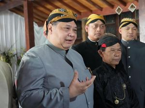 Gerakkan Ekonomi Lokal Lewat Tradisi Grebeg Ageng Andum Apem Yaaqawiyyu