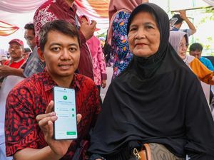 Perlinsos Digital Surabaya Sukses Tekan Bansos Salah Sasaran
