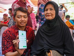 Perlinsos Digital Surabaya Sukses Tekan Bansos Salah Sasaran