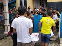 Geger Mayat Pria dengan Kaki Menekuk di Saluran Irigasi Cianjur