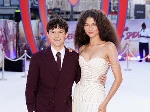 Tom Holland dan Zendaya Jadi Pasangan Paling Cuan Tahun Ini