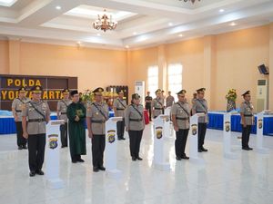 4 Pejabat Utama Polda DIY-Kapolresta Jogja Dirotasi