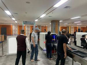 Kejari Surabaya Tangkap Buron Penipu Modal Usaha Gula Rp 10 M di Bali