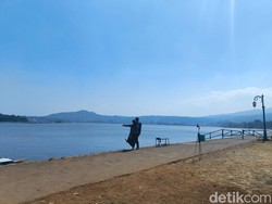 Menikmati Syahdu Waduk Darma dari Sudut Taman Desa Jagara