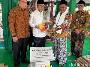 Pesan Zulhas Saat Sambangi Pondok Buntet Pesantren Cirebon