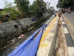 Trotoar di Sawangan Depok Ambles Baru Setahun, Pemkot Segera Perbaiki