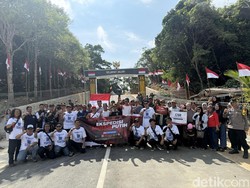 Catatan Ekspedisi Merah Putih: 1.000 Bendera Disambut Haru di Ujung Negeri