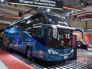 Hino Luncurkan Bus yang Punya Fitur Pencegah Rem Blong