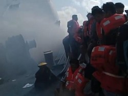 Kronologi Terbakarnya KM Mutiara Sentosa 2 Muat 232 Penumpang di Madura