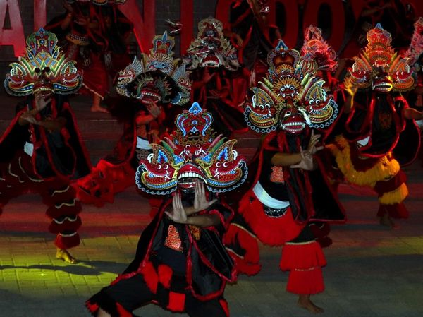 Lestarikan Warisan Leluhur, Festival Barongan Kucingan Semarakkan Blitar
