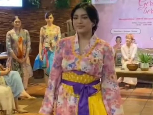 Saat Anak Muda Berkebaya: Menghidupkan Kebaya Lewat Kreasi dan Inovasi